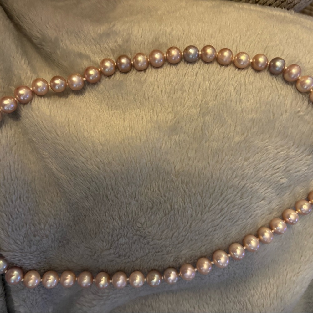 Timeless Pink Pearl Necklace